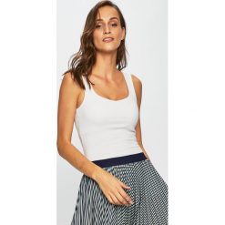 Tally Weijl - Top. Białe bluzki damskie TALLY WEIJL, s, bez wzorów, z elastanu, casualowe, z okrągłym kołnierzem, bez rękawów. W wyprzedaży za 34,90 zł.