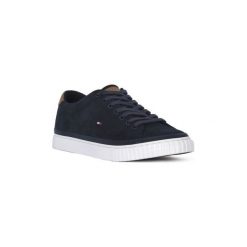 Buty Tommy Hilfiger 403 ESSENTIAL. Niebieskie trampki męskie TOMMY HILFIGER, bez wzorów, bez zapięcia. Za 440,09 zł.