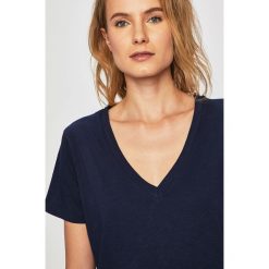 Answear - Top. Czerwone bluzki damskie ANSWEAR, s, bez wzorów, z bawełny, bez kołnierzyka, z krótkim rękawem. W wyprzedaży za 34,90 zł.