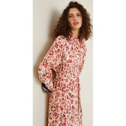 Mango - Sukienka Elefa. Czerwone sukienki damskie marki Mango, na co dzień, s, bez wzorów, z wiskozy, casualowe, bez kołnierzyka, bez rękawów, midi, proste. Za 229,90 zł.