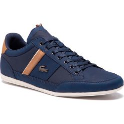 Sneakersy LACOSTE - Chaymon 119 5 Cma 7-37CMA00084C1 Nvy/Lt Brw. Niebieskie sneakersy męskie marki Lacoste, na co dzień, bez wzorów, z zamszu, eleganckie, bez zapięcia. Za 529,99 zł.