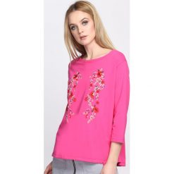 Fuksjowa Bluzka Hidden Beauty. Różowe bluzki asymetryczne Born2be, m, z długim rękawem. Za 39,99 zł.