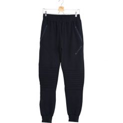 Granatowe Spodnie Dresowe Tie the Best. Czarne spodnie dresowe męskie marki Born2be, m, z nadrukiem, z dresówki, z kapturem. Za 24,99 zł.