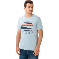 O'Neill Sunset Koszulka Niebieski. Niebieskie podkoszulki męskie O'Neill, xxl, z nadrukiem, z bawełny, bez kołnierzyka, z krótkim rękawem, krótkie. Za 119,95 zł.