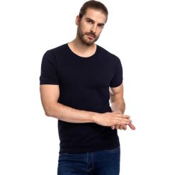 T-shirt BIAGIO TSGS000073. T-shirty męskie Giacomo Conti, na lato, m, bez wzorów, z bawełny, z okrągłym kołnierzem. Za 199,00 zł.