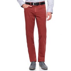 Spodnie długie męskie 5pocket, slim. Czerwone spodnie męskie Top Secret, na co dzień, na wiosnę, m, bez wzorów, eleganckie, długie. Za 99,99 zł.