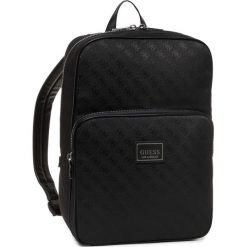 Plecak Guess Dan Logo (Embossed) HMDNLE P0205. Czarne plecaki damskie Guess, z aplikacjami. W wyprzedaży za 439,00 zł.