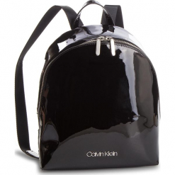 Plecak CALVIN KLEIN - Snap Sml Backpack P K60K604930 001. Czarne plecaki damskie Calvin Klein, ze skóry ekologicznej, eleganckie. Za 549,00 zł.