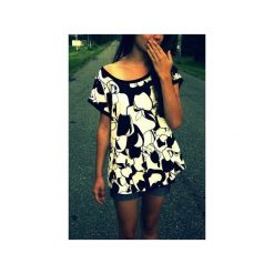Bluzka w czarno-białe jabłka. Białe bluzki damskie oversize marki Luiza kimak, m, z bawełny, biznesowe. Za 49,00 zł.
