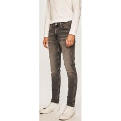 Calvin Klein Jeans - Jeansy CKJ 058. Szare jeansy męskie Calvin Klein Jeans, bez wzorów. Za 449,90 zł.