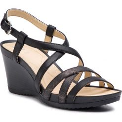 Sandały GEOX - D New Rorie B D92P3B 05404 C9999 Black. Czarne klapki damskie Geox, bez wzorów, ze skóry ekologicznej, bez obcasa, na obcasie. W wyprzedaży za 239,00 zł.