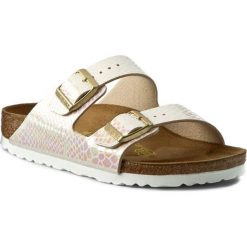 Chodaki damskie: Klapki BIRKENSTOCK - Arizona 0057623 Shiny Snake Cream