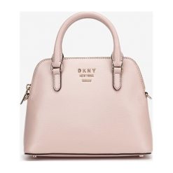 DKNY Whitney Medium Torebka Beżowy. Brązowe torebki klasyczne damskie DKNY, w paski, ze skóry, bez dodatków. Za 988,95 zł.
