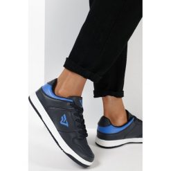 Granatowe Buty Sportowe Delmarah. Niebieskie buty sportowe damskie Born2be, bez wzorów, sportowe. W wyprzedaży za 79,99 zł.