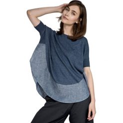 Sweter w kolorze niebieskim. Niebieskie bez kategorii Deni Cler, z dzianiny, z okrągłym kołnierzem. W wyprzedaży za 299,95 zł.