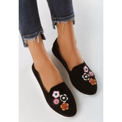 Czarne Lordsy Can't Give It Up. Czarne lordsy damskie Multu, bez obcasa. Za 29,99 zł.