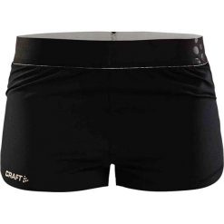 Szorty CRAFT Run Shade czarne. Czarne spodenki sportowe damskie Craft, bez wzorów, z tkaniny, do biegania. Za 155,79 zł.