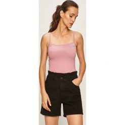 Reebok Classic - Top. Różowe topy damskie Reebok Classic, s, z aplikacjami, z elastanu, z okrągłym kołnierzem. Za 79,90 zł.