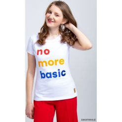T-shirt haftowany damski No more basic. T-shirty damskie Pakamera, s, z haftami, bez kołnierzyka. Za 89,00 zł.