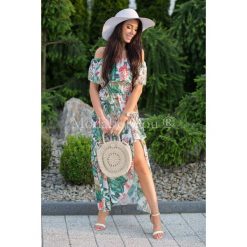 Sukienka Nieves White. Białe sukienki damskie Modaforyou, na lato, s, bez wzorów, z poliesteru, bez kołnierzyka, bez rękawów, maxi. Za 139,00 zł.