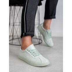 MIĘTOWE SZNUROWANE OBUWIE. Żółte trampki i tenisówki damskie Ideal Shoes, bez wzorów, na sznurówki. Za 52,90 zł.