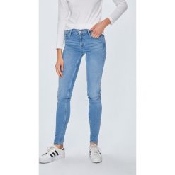 Levi's - Jeansy 710. Niebieskie jeansy damskie skinny marki Levi's®, s, z elastanu, z obniżonym stanem. Za 399,90 zł.