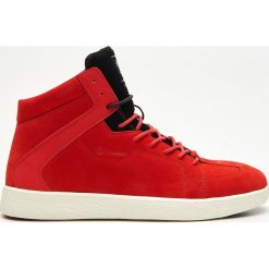 Wysokie sneakersy Internal - Czerwony. Czerwone sneakersy męskie Cropp, bez zapięcia. W wyprzedaży za 69,99 zł.