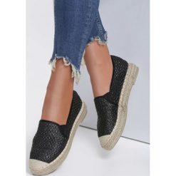Czarne Espadryle Abstain. Czarne espadryle damskie vices, z aplikacjami, bez obcasa, na płaskiej podeszwie. Za 79,99 zł.