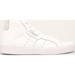 Adidas Originals - Buty skórzane Sleek Mid. Białe buty sportowe damskie adidas Originals, bez wzorów, ze skóry, sportowe. W wyprzedaży za 349,90 zł.