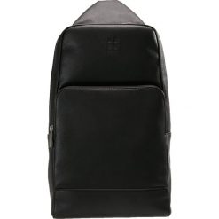 Moleskine CLASSIC SLING BACKPACK Plecak black. Czarne plecaki damskie marki Moleskine. Za 419,00 zł.