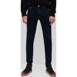 Jeansy Comfort Denim - Niebieski. Niebieskie jeansy męskie Reserved, bez wzorów. Za 149,99 zł.