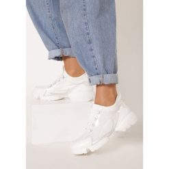 Białe Sneakersy Bathaphaura. Białe sneakersy damskie Born2be. W wyprzedaży za 79,99 zł.