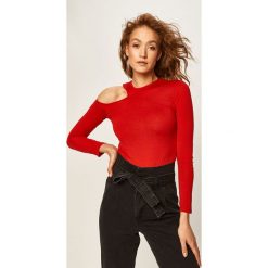 Answear - Bluzka. Czerwone bluzki damskie ANSWEAR, na co dzień, s, bez wzorów, z elastanu, casualowe, z okrągłym kołnierzem, z długim rękawem. W wyprzedaży za 59,90 zł.