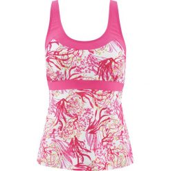 Top tankini bonprix jasnoróżowy z nadrukiem. Różowe stroje kąpielowe damskie marki bonprix, z nadrukiem, bez kołnierzyka. Za 59,99 zł.