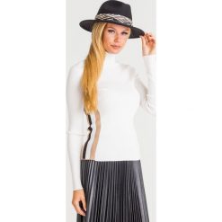 GOLF MY TWIN TWINSET. Białe swetry damskie Twinset, s, z aplikacjami, z materiału, bez rękawów, bez kaptura. Za 334,95 zł.
