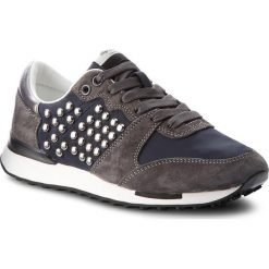 Sneakersy PEPE JEANS - Bimba Studs PLS30744 Black 999. Niebieskie półbuty damskie Pepe Jeans, z jeansu. W wyprzedaży za 199,00 zł.