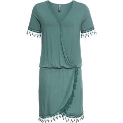 Sukienka shirtowa z koronkową wstawką bonprix szarozielony. Zielone sukienki damskie bonprix, bez wzorów, z koronki, z dekoltem w serek, bez rękawów. Za 54,99 zł.