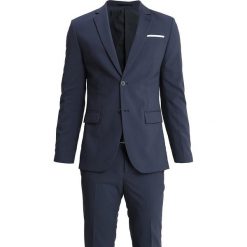 Pier One Garnitur mottled blue. Niebieskie garnitury marki Pier One, z elastanu. Za 629,00 zł.