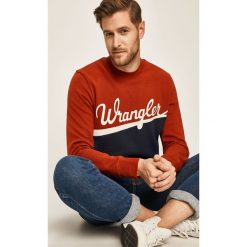 Wrangler - Bluza. Niebieskie bluzy męskie Wrangler, s, z nadrukiem, z bawełny, z okrągłym kołnierzem. W wyprzedaży za 169,90 zł.