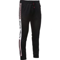 Czarne Spodnie Melossa. Czarne spodnie męskie Born2be, xl, z napisami, z dresówki, sportowe, długie. Za 59,99 zł.