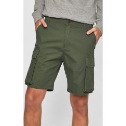 Quiksilver - Szorty. Zielone spodenki i szorty męskie Quiksilver, bez wzorów, z elastanu, casualowe. W wyprzedaży za 179,90 zł.