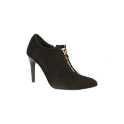 Low boots Casu BOTKI 230. Czarne botki damskie marki Casu, bez obcasa, bez zapięcia. Za 99,99 zł.