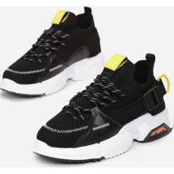 Czarne Sneakersy Gragua. Czarne buty sportowe damskie Born2be. Za 99,99 zł.