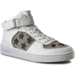 Sneakersy GUESS - Suzy FLSUZ3 ESU12 WHITE. Białe półbuty damskie Guess, z aplikacjami, ze skóry, eleganckie, bez obcasa, na płaskiej podeszwie, bez zapięcia. W wyprzedaży za 389,00 zł.