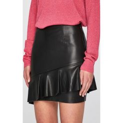 Guess Jeans - Spódnica Graziella. Czarne spódniczki damskie marki Guess Jeans, s, z aplikacjami, z jeansu, mini, ołówkowe. Za 399,90 zł.