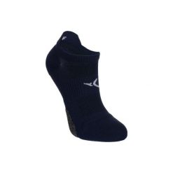 Skarpety niewidoczne fitness x2. Niebieskie skarpetki damskie DOMYOS, bez wzorów, z elastanu. Za 19,99 zł.