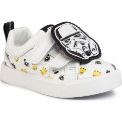 Sneakersy CLARKS - CityStormLo T 261494547 White. Białe trampki chłopięce Clarks, bez wzorów, ze skóry, na rzepy. Za 219,00 zł.
