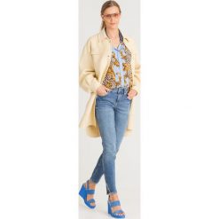 PŁASZCZ ARMONIA Sportmax Code DOUBLE VIRGIN WOOL. Żółte kurtki damskie z wełny. Za 1335,00 zł.