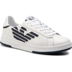 Sneakersy EA7 EMPORIO ARMANI - X8X043 XK075 B139 White/Navy. Białe sneakersy męskie EA7 Emporio Armani, bez zapięcia. W wyprzedaży za 689,00 zł.