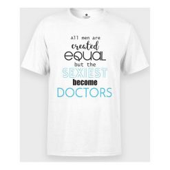 Koszulka męska Sexiest doctors 2. Koszulki męskie MegaKoszulki, m, bez wzorów, z bawełny, z podwójnym kołnierzykiem, bez rękawów. Za 49,90 zł.